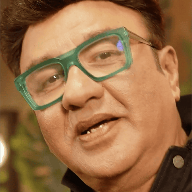 Anu Malik wearing William in Jungle